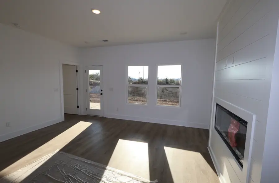 557 Canal Circle, Nashville, TN 37214 - Image #3