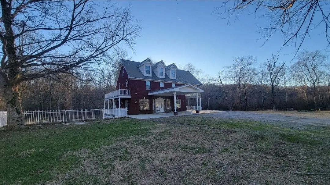 397 Bluff Springs Rd, McMinnville, TN 37110 - Image #1