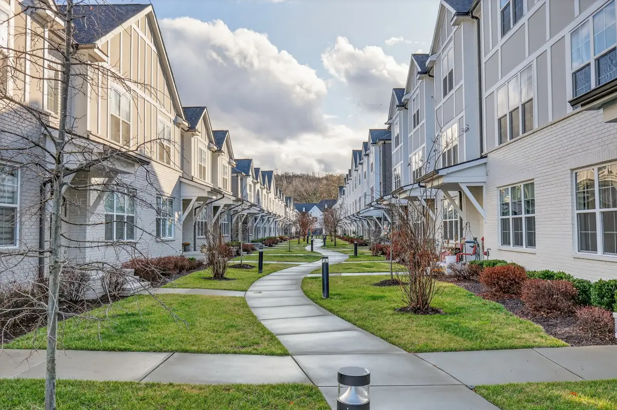 7004 Westside Cir, Nashville, TN 37205 - Image #1