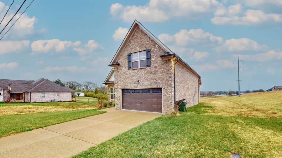 312 Hathaway Ln, Gallatin, TN 37066 - Image #3