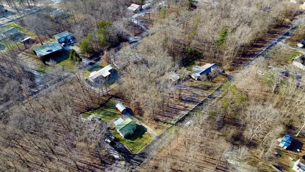 1013 Uno Ln, Crossville, TN 38572