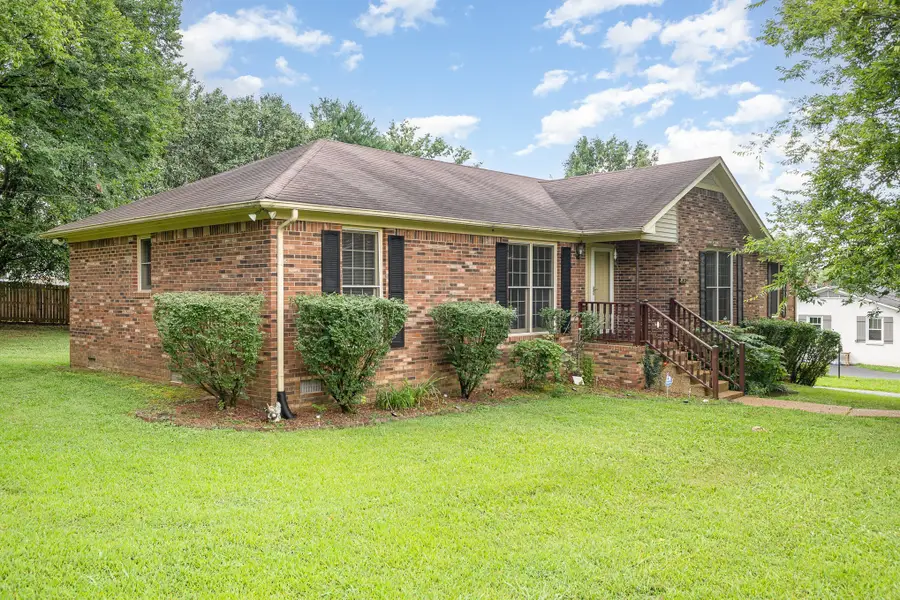 408 Shawnee Dr, Columbia, TN 38401 - Image #2