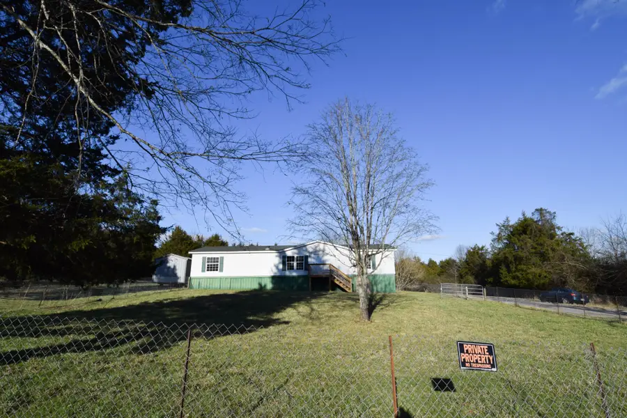 635 Celsor Rd, Hartsville, TN 37074 - Image #3