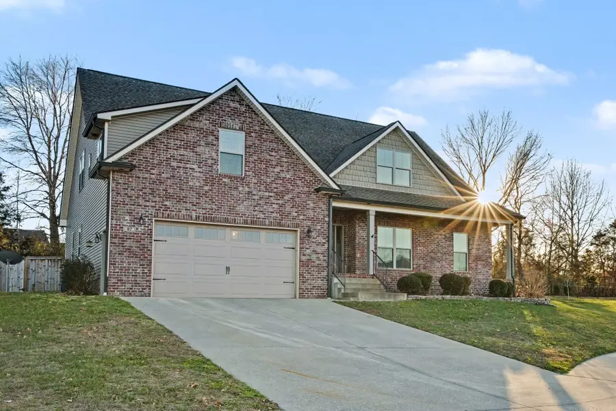 67 Gallant Ct, Clarksville, TN 37043 - #2