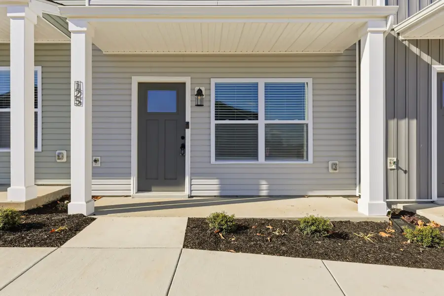 125 Front Ridge Circle, Clarksville, TN 37040 - Image #3