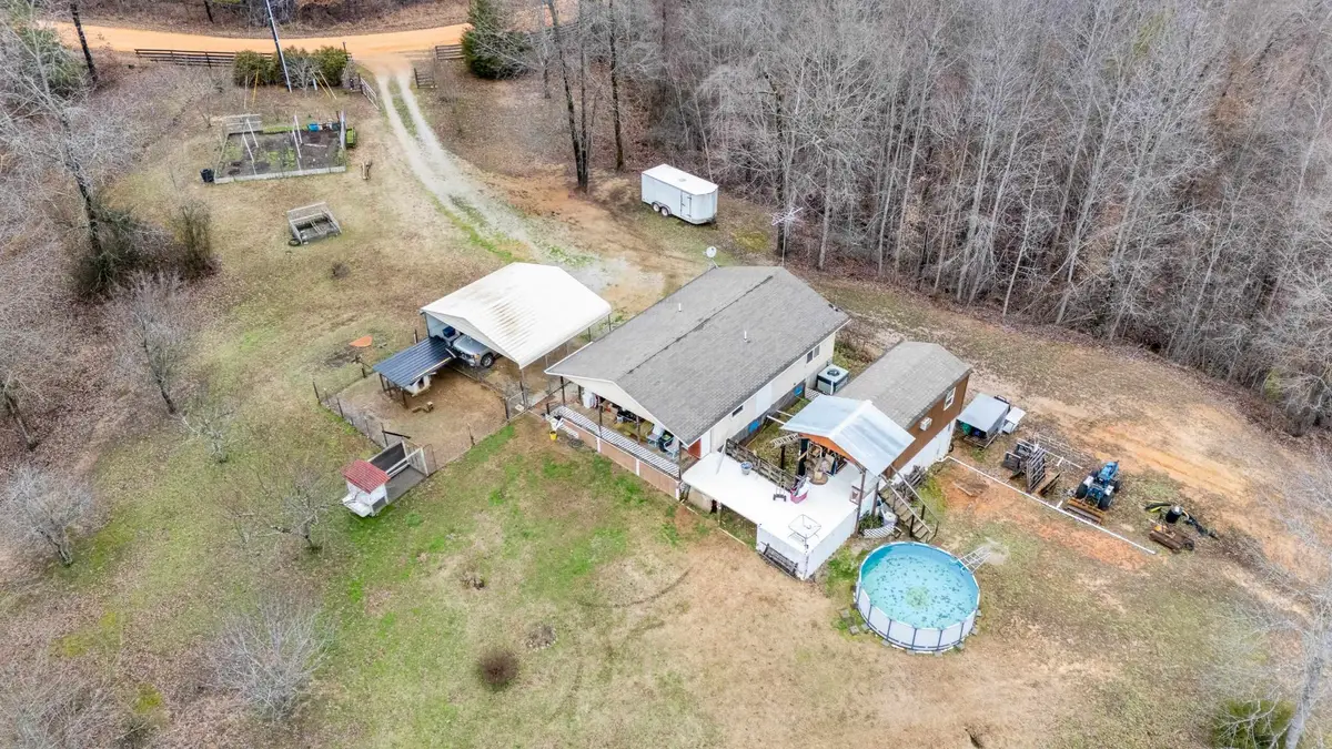 2040 Liberty Rd, Morris Chapel, TN 38361 - #1