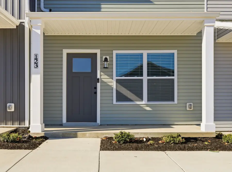 123 Front Ridge Circle, Clarksville, TN 37040 - Image #3