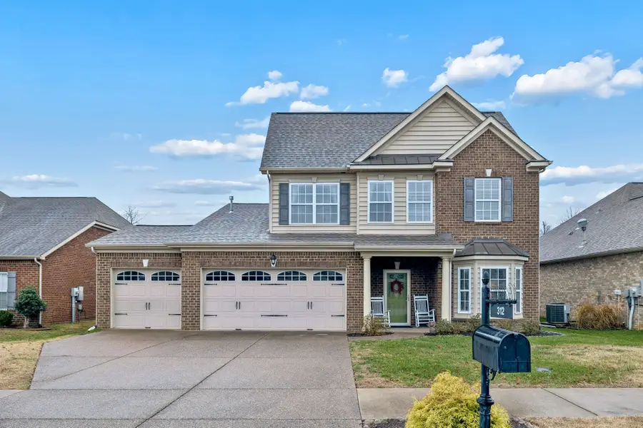 312 Meandering Dr, Lebanon, TN 37090 - Image #2