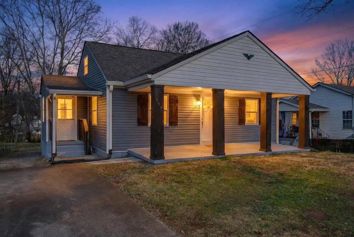 439 Circle Dr, Clarksville, TN 37043 - #1