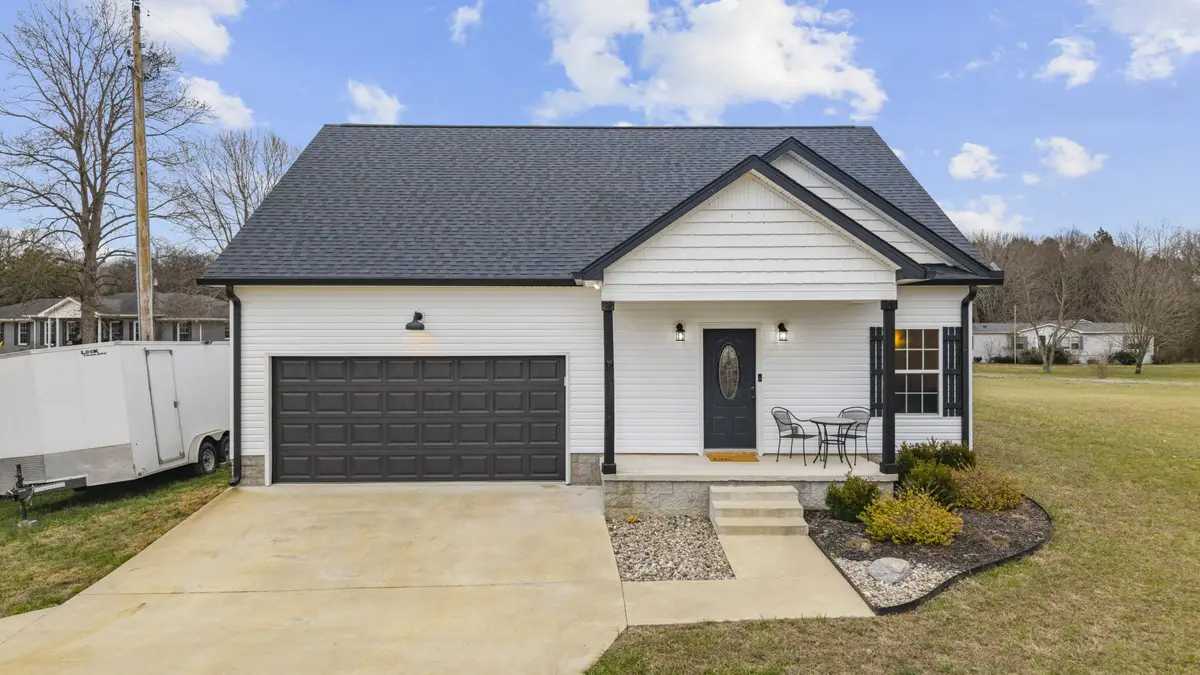 4220 Highway 231 S, Castalian Springs, TN 37031 - #1