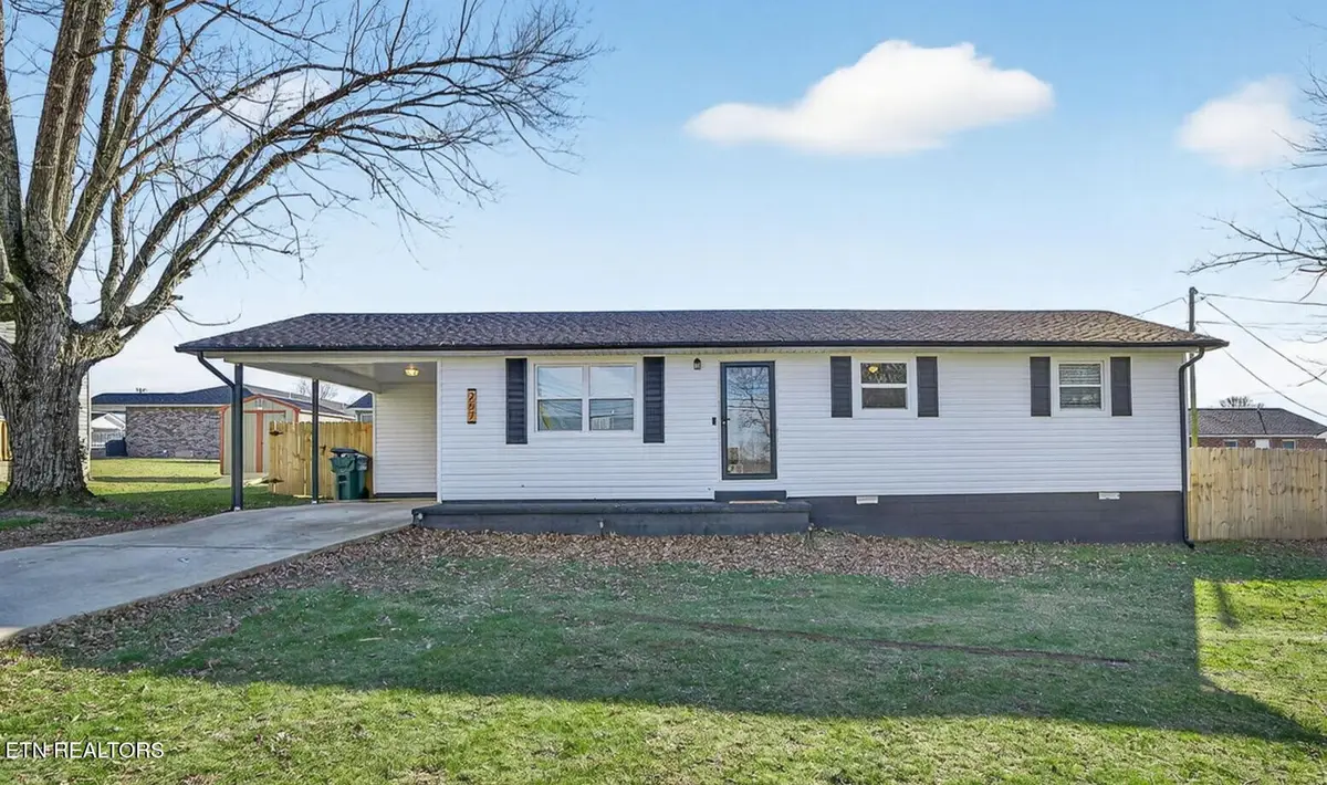 257 Myrtle Ave, Crossville, TN 38555 - Image #1