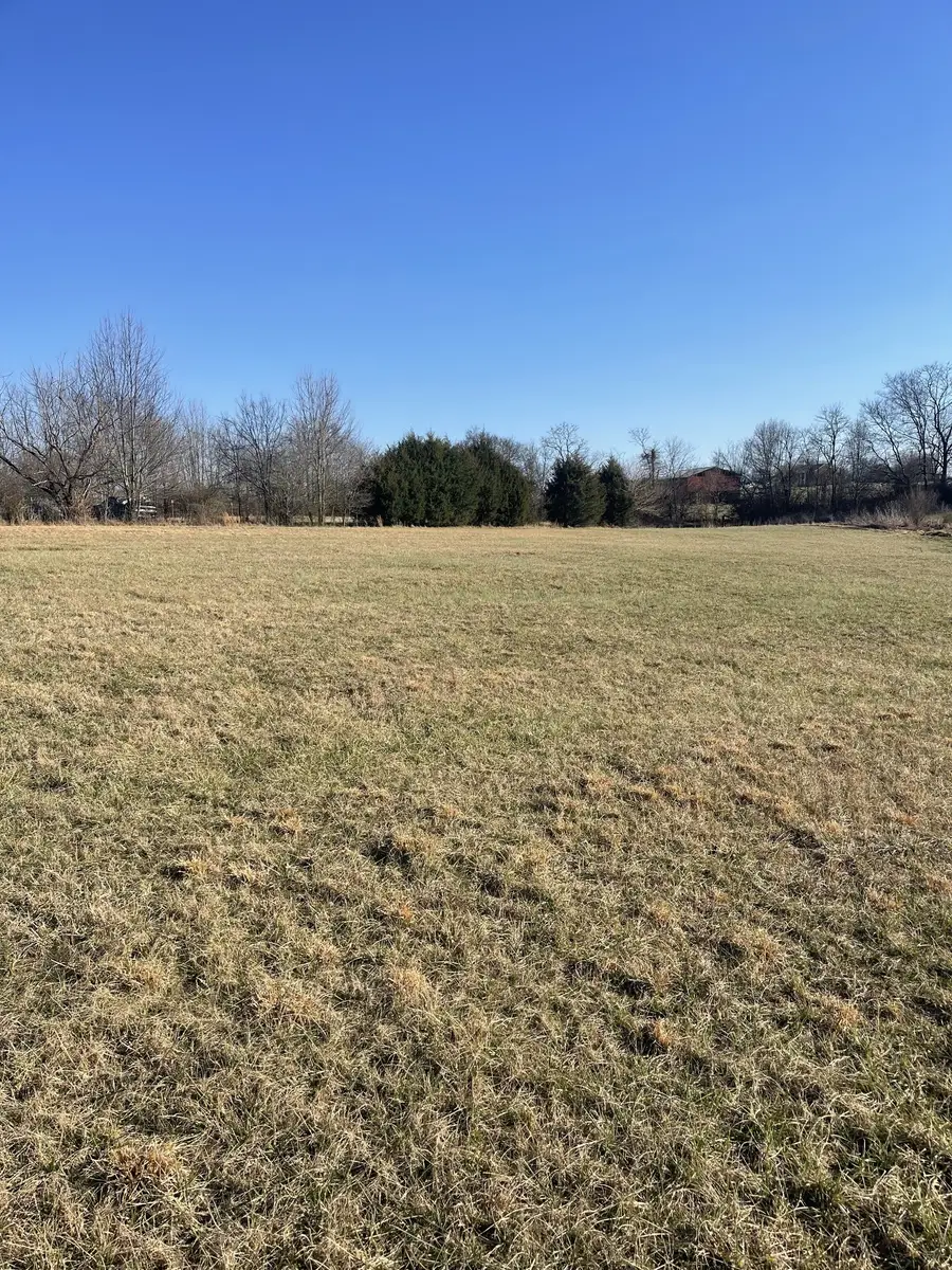 608 Days Rd, Lafayette, TN 37083 - Image #2