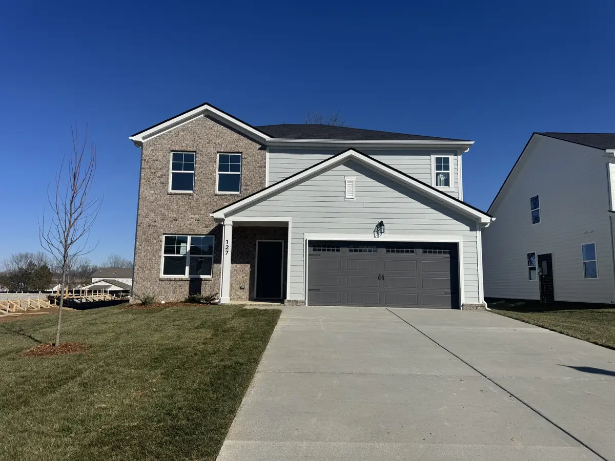 127 Dahlia Dr, La Vergne, TN 37086 - Image #1