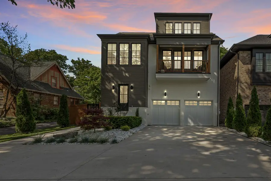 1706B Stokes Ln, Nashville, TN 37215 - Image #2