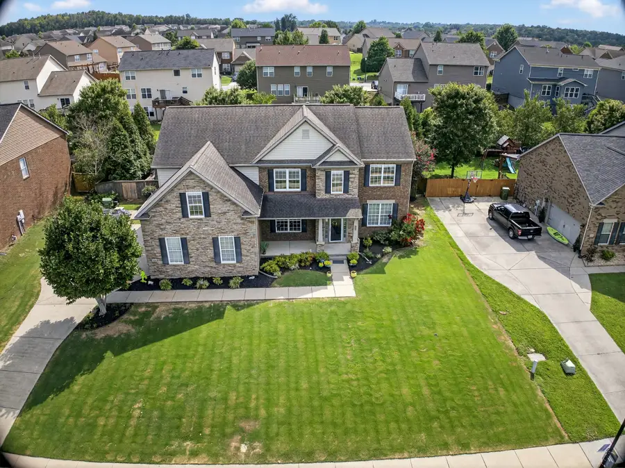 128 Rock Castle Dr, Lebanon, TN 37087 - Image #2