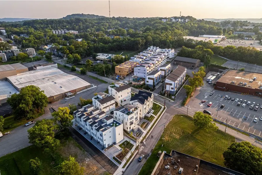 5621 Lenox Ave #1, Nashville, TN 37209 - Image #2