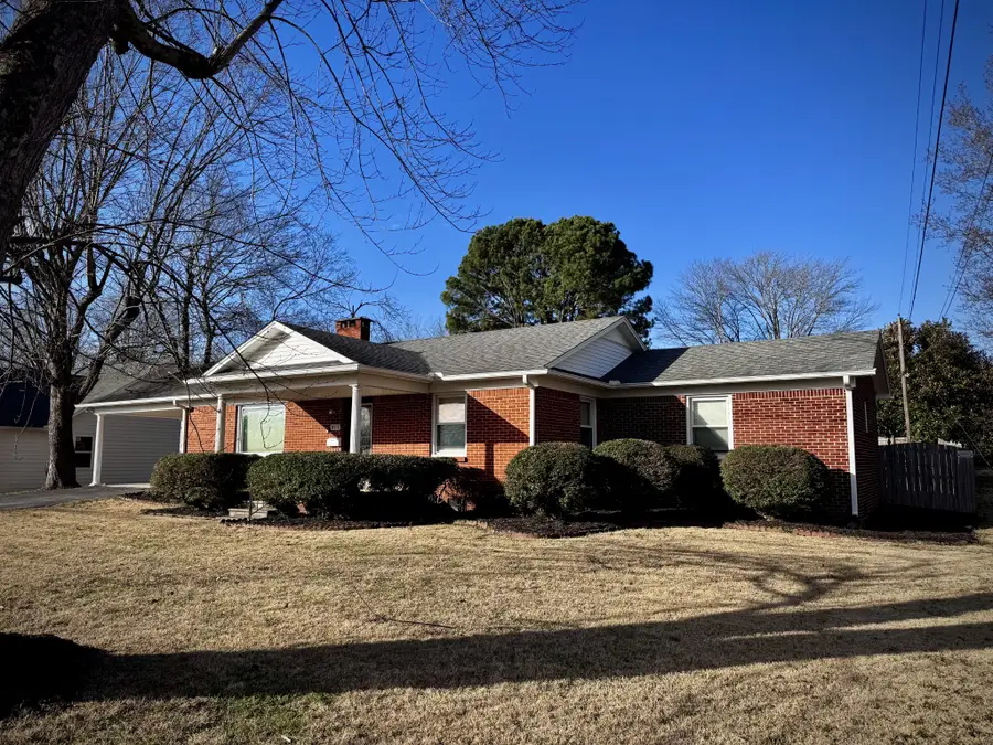 211 Church St, Loretto, TN 38469 - #3