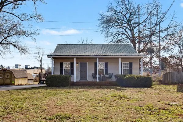 256 Fritz Cir, Clarksville, TN 37042