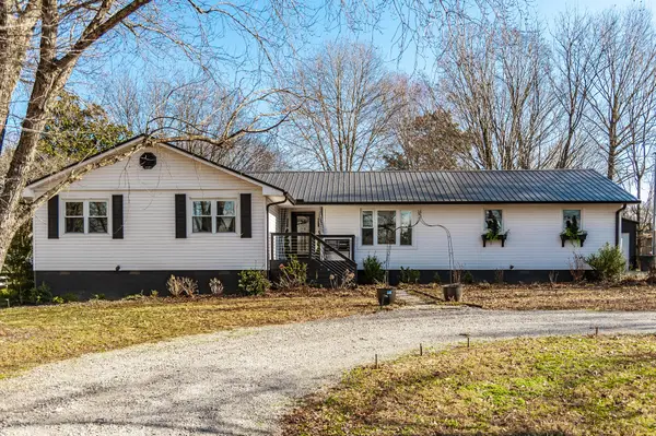 895 Harsh Ln, Castalian Springs, TN 37031