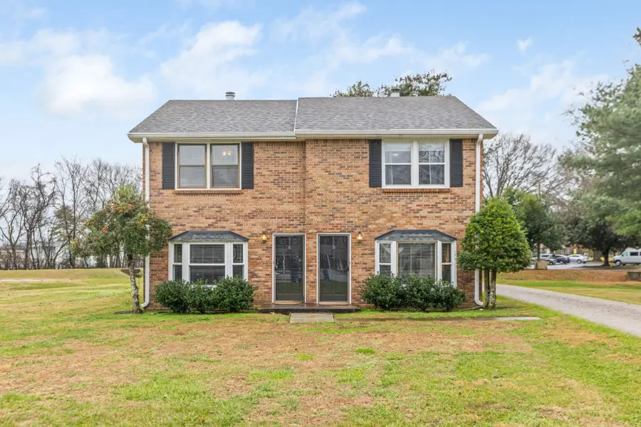 104 Meredith Pl, Franklin, TN 37064 - Image #2