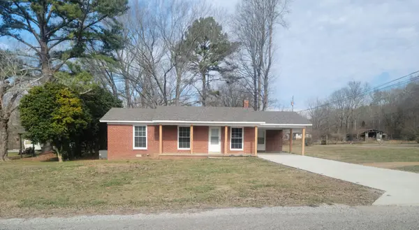 5019 Sunny Acres Dr, Waynesboro, TN 38485