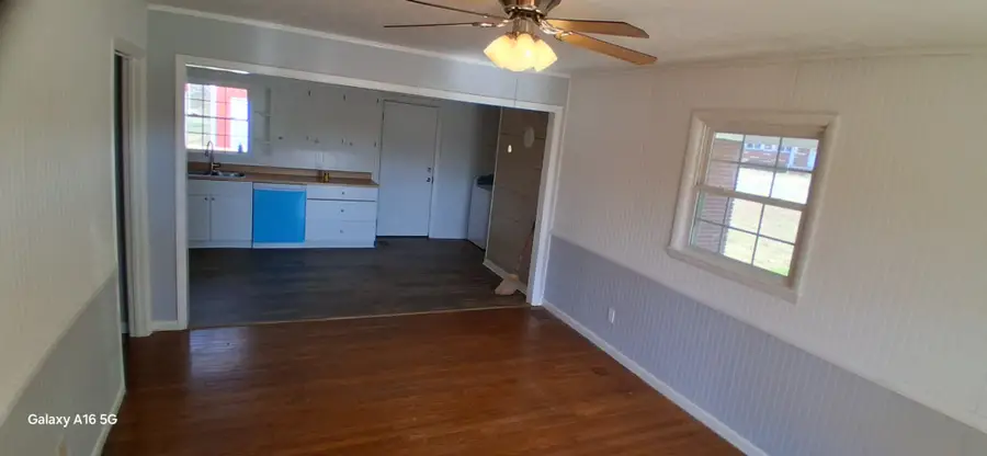 5019 Sunny Acres Dr, Waynesboro, TN 38485 - Image #3