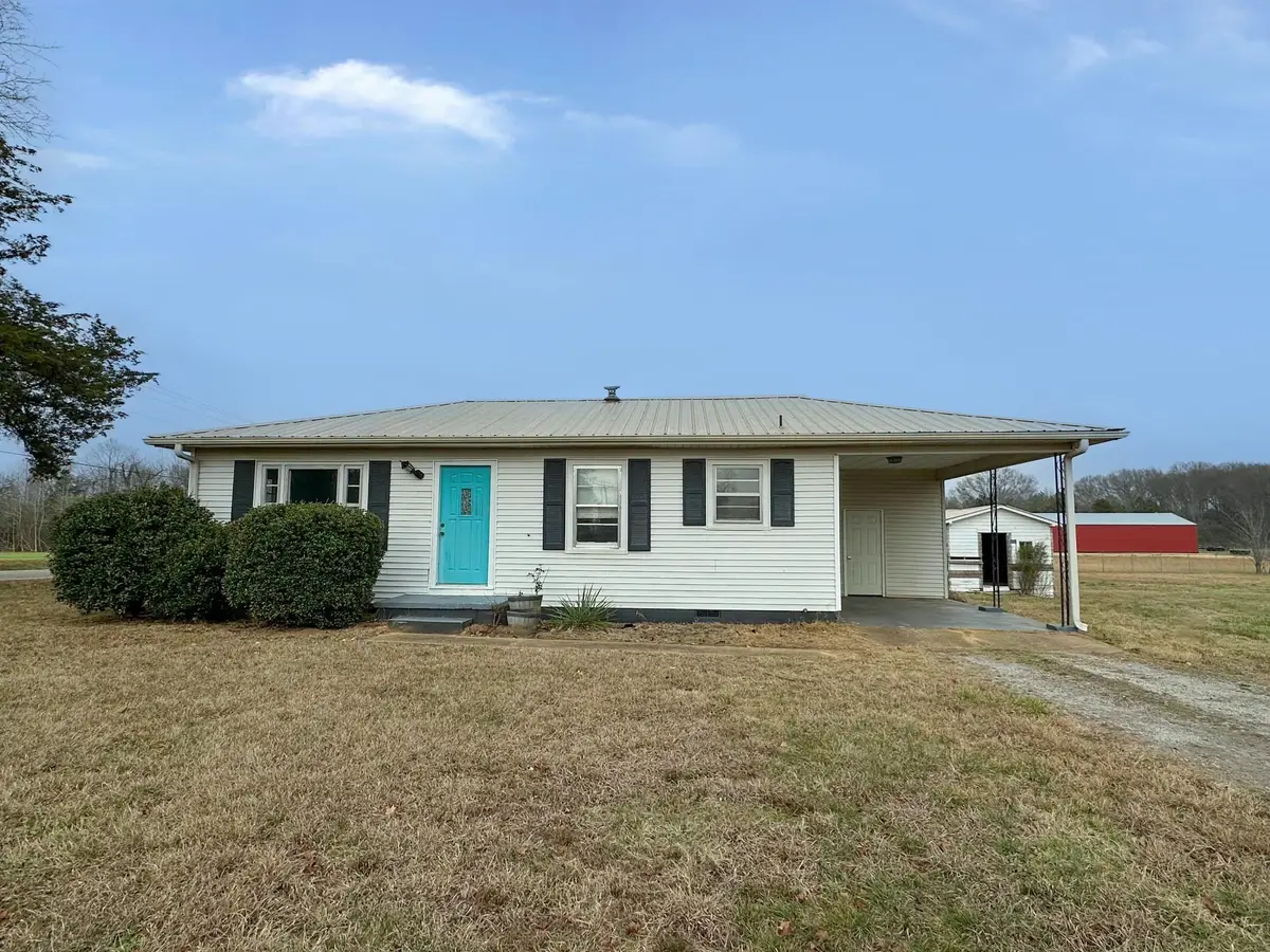 648 Rosewood Dr, Savannah, TN 38372 - Image #1