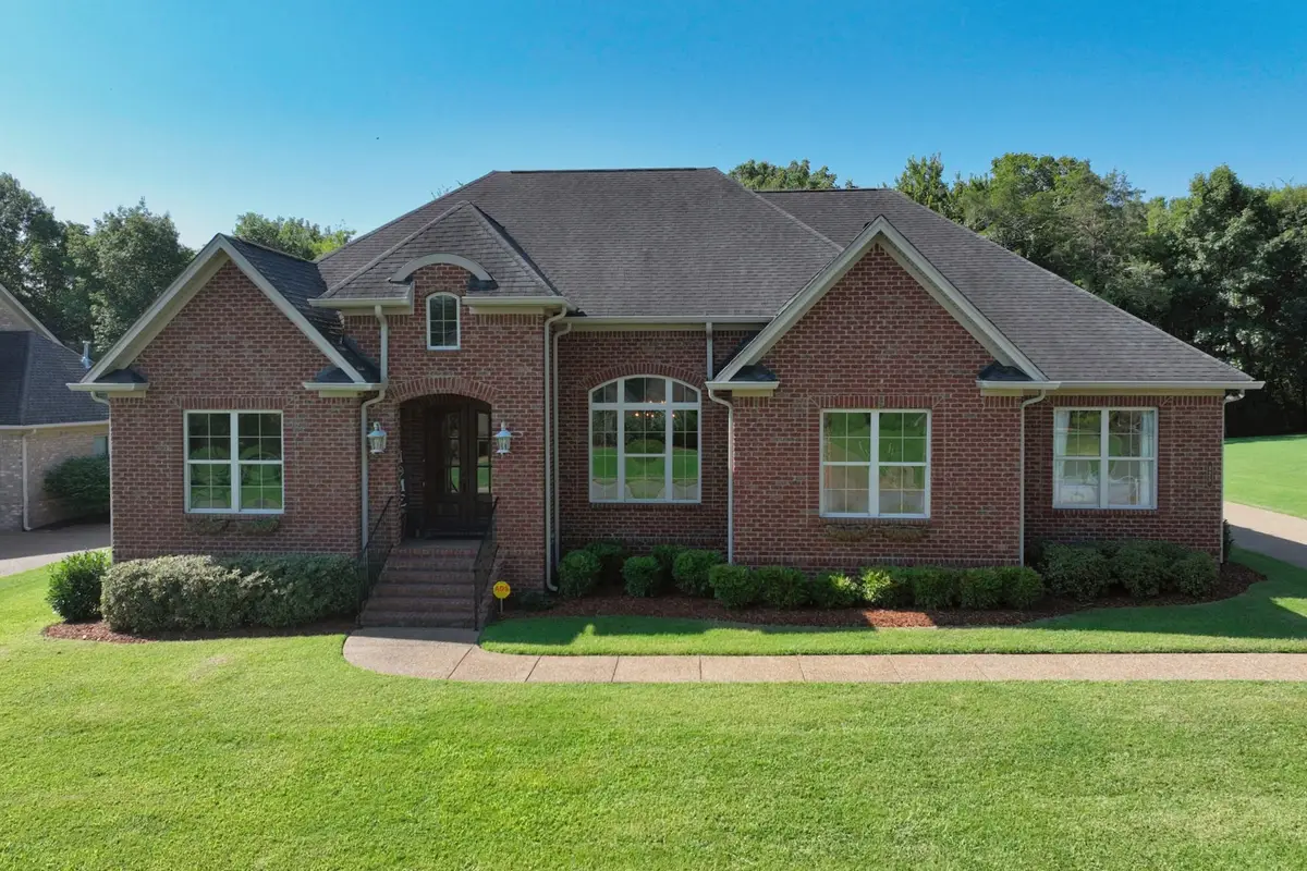 825 Piccadilly Dr, Nolensville, TN 37135 - #1