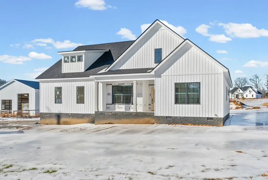 3860 Chapel Hill Rd, Clarksville, TN 37040 - #2