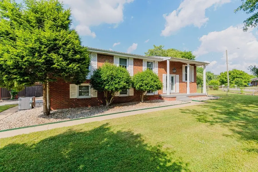6534 Marauder Dr, Nashville, TN 37209 - Image #3