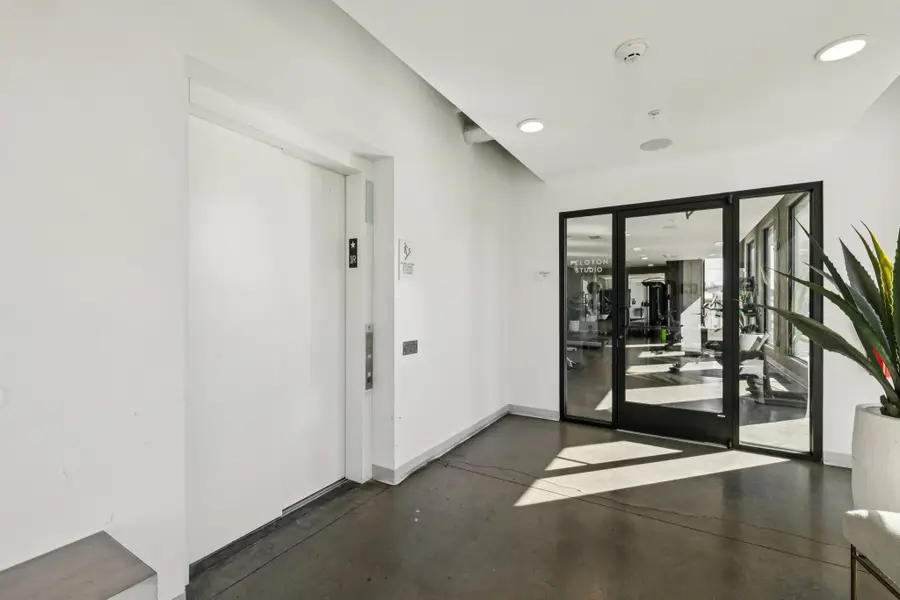 806 Olympic St #407, Nashville, TN 37203 - #3