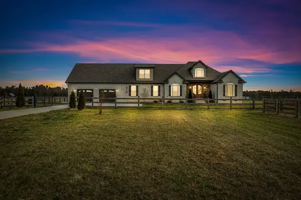 852 Longview Rd, Shelbyville, TN 37160