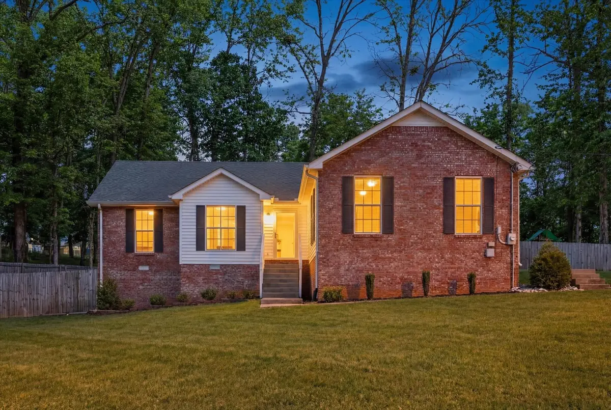 3497 Hunters Rdg, Woodlawn, TN 37191 - Image #1
