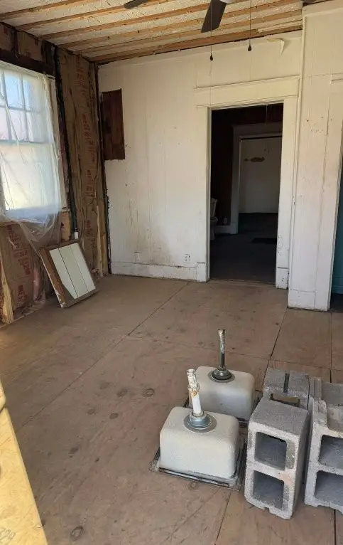 519 W 17th St, Hopkinsville, KY 42240 - #3