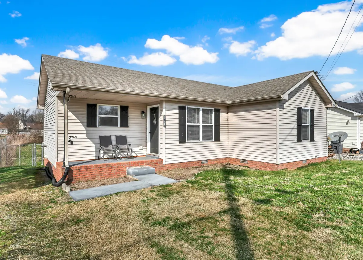 1977 Timberline Cir, Oak Grove, KY 42262 - #1