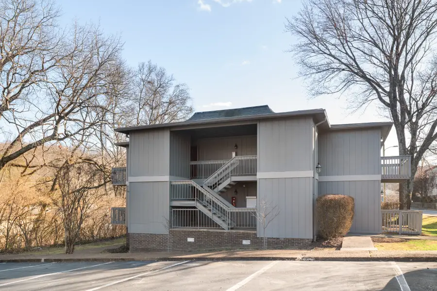 21 Vaughns Gap Rd #23, Nashville, TN 37205 - Image #2