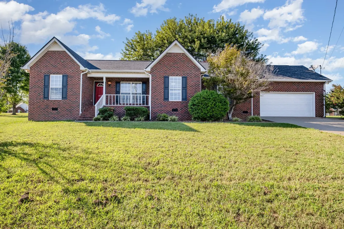 307 Brooklyn Cir, Shelbyville, TN 37160 - Image #1