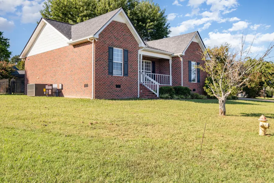 307 Brooklyn Cir, Shelbyville, TN 37160 - Image #3