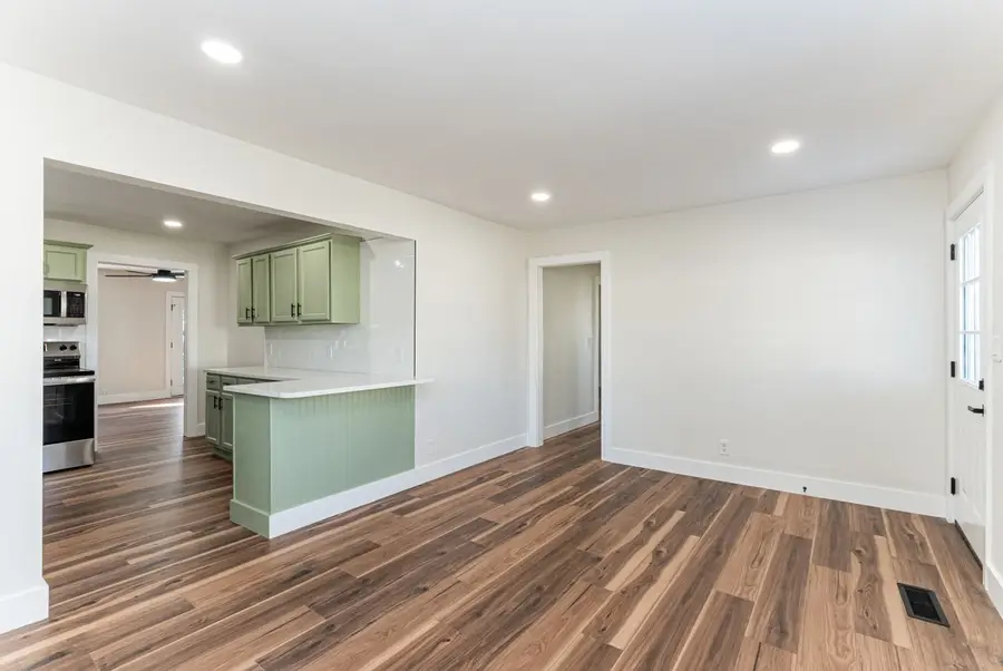 5821 Carl Pl, Nashville, TN 37209 - Image #3