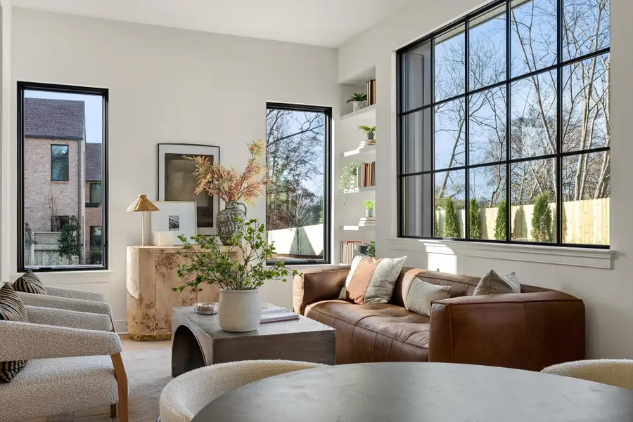 609 Richmond Bnd, Nashville, TN 37206 - Image #2