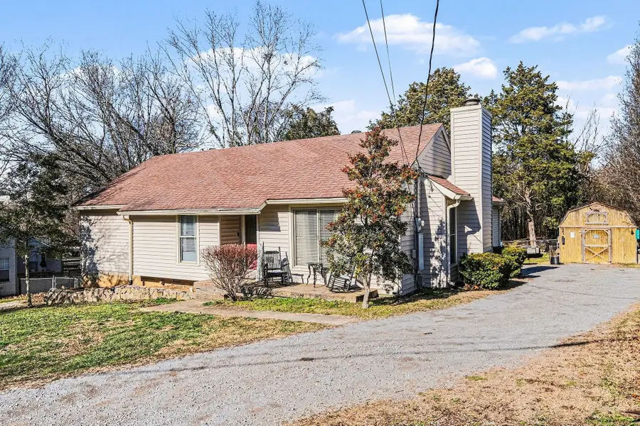 124 Brookridge Dr, La Vergne, TN 37086 - Image #2