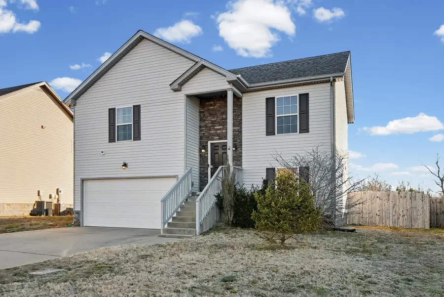 1304 Freedom Dr, Clarksville, TN 37042 - Image #3