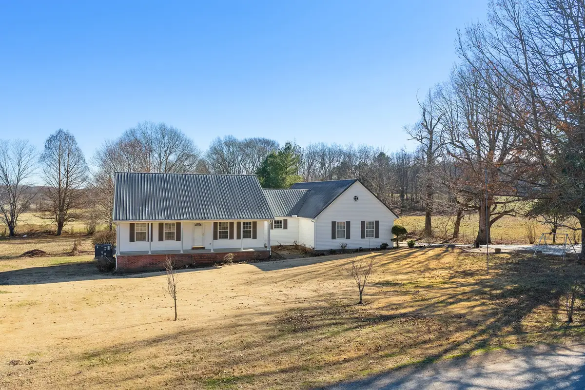 3149 Sand Ridge Rd, Lexington, TN 38351 - Image #1