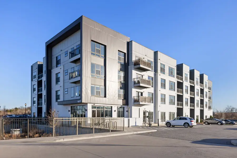 1677 54th Ave N #430, Nashville, TN 37209 - #2