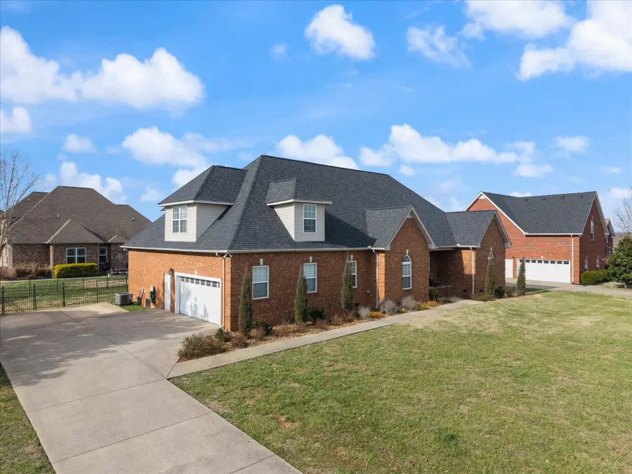 4949 Neyland Way, Murfreesboro, TN 37129 - Image #2