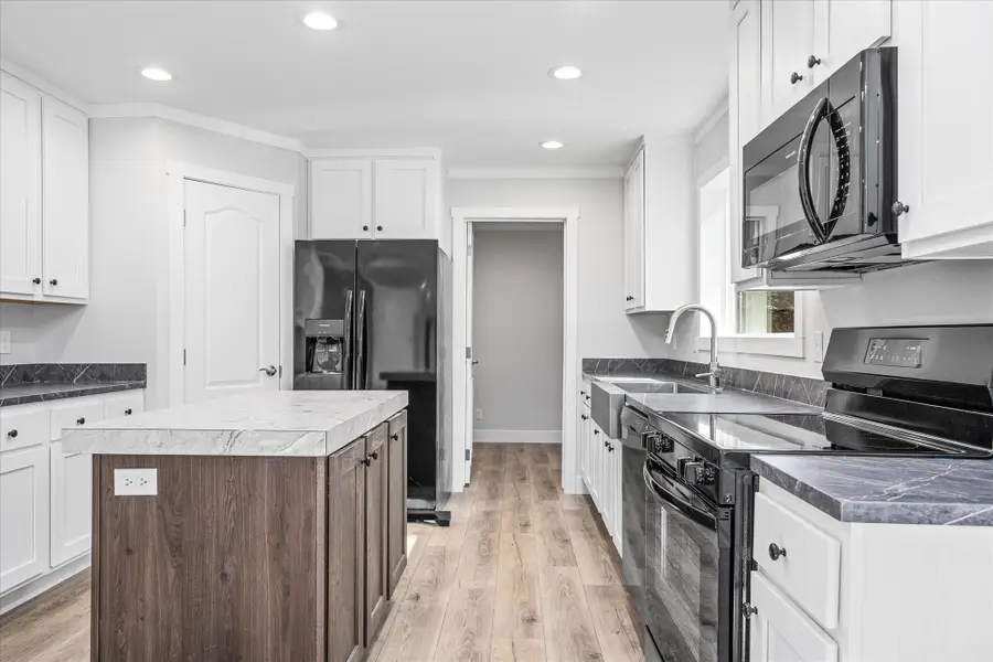 1800 Anna Maria Ln, Cookeville, TN 38501 - Image #3