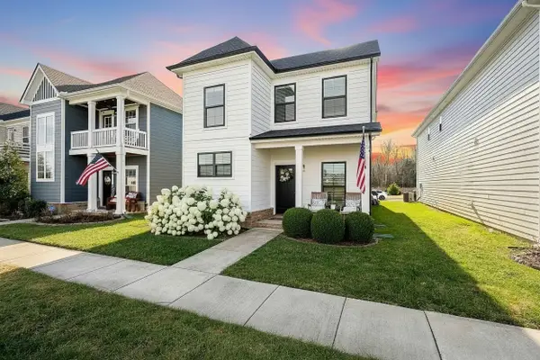 2737 Eldin Creek Dr, Murfreesboro, TN 37128