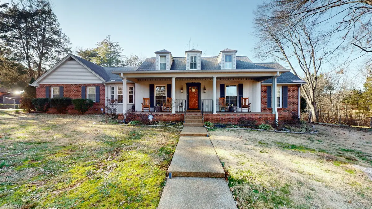 110 Pascal Dr, Mount Juliet, TN 37122 - #1