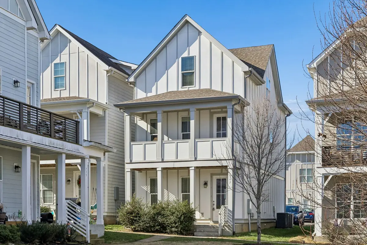 743 Cottage Park Dr, Nashville, TN 37207 - Image #1