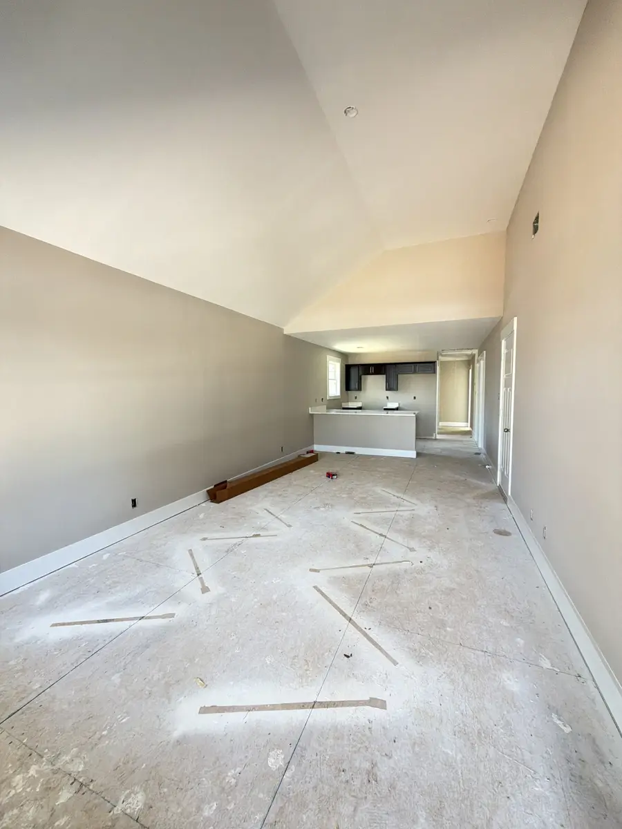 137 Illinois Ave, Oak Grove, KY 42262 - #3